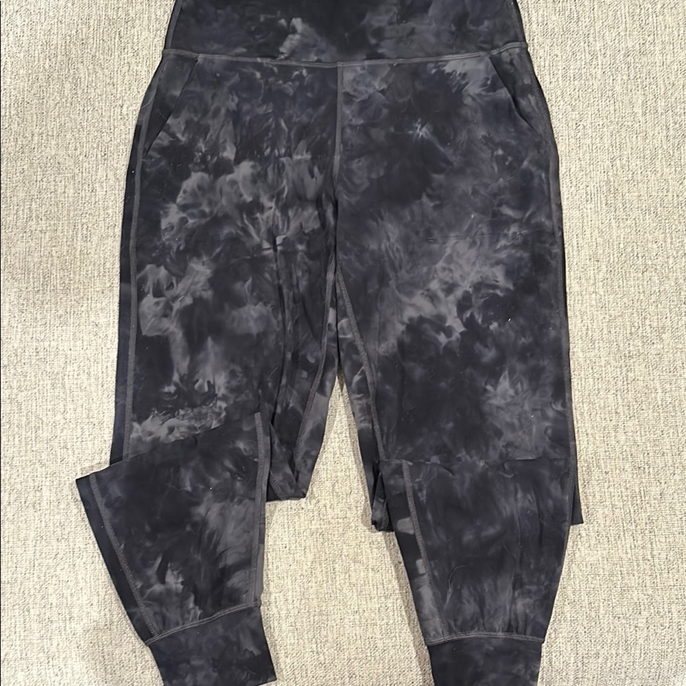 Lululemon Tie-Dye Joggers (size 10)